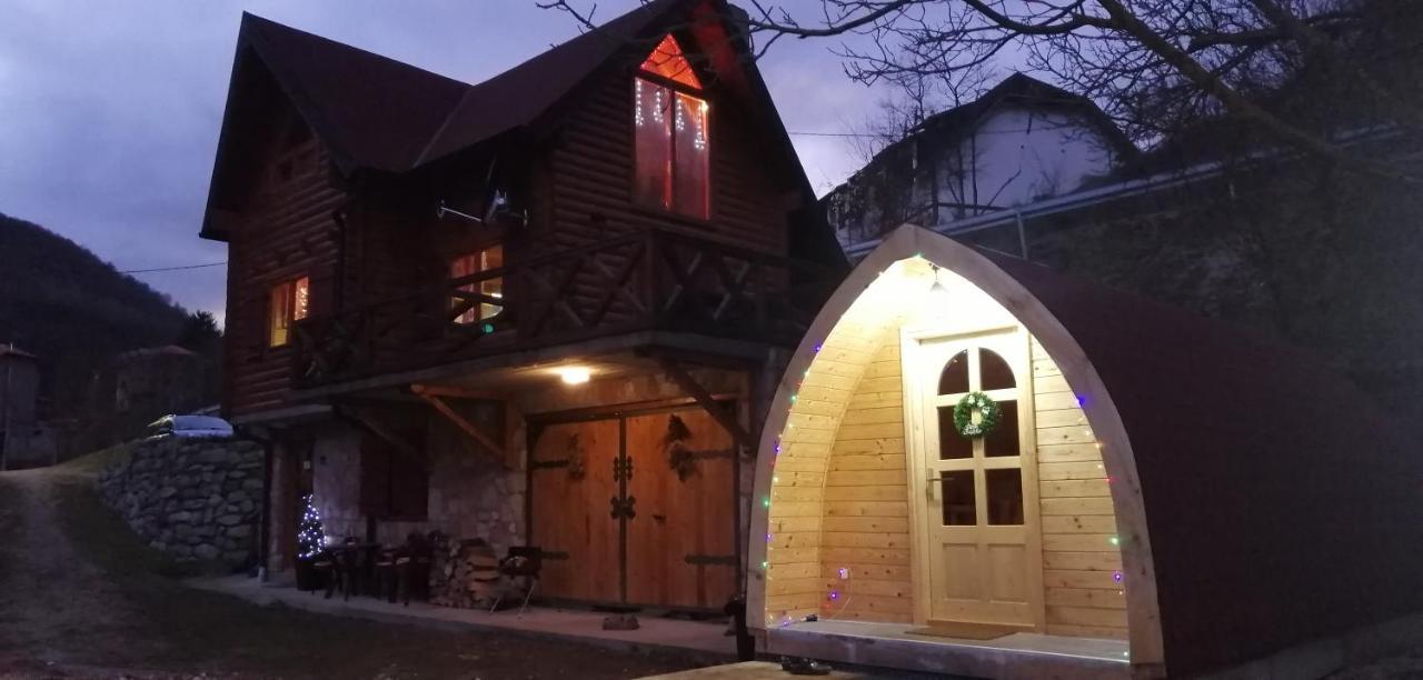 Vila Jelena - Bungalov Crni Vrh Extérieur photo