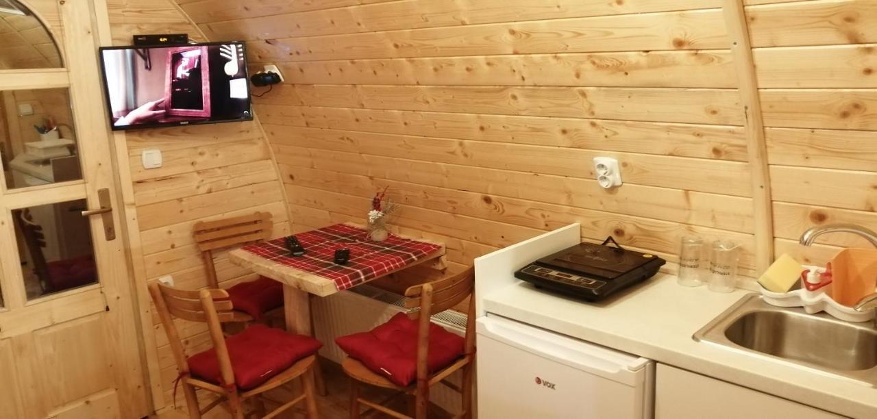 Vila Jelena - Bungalov Crni Vrh Extérieur photo