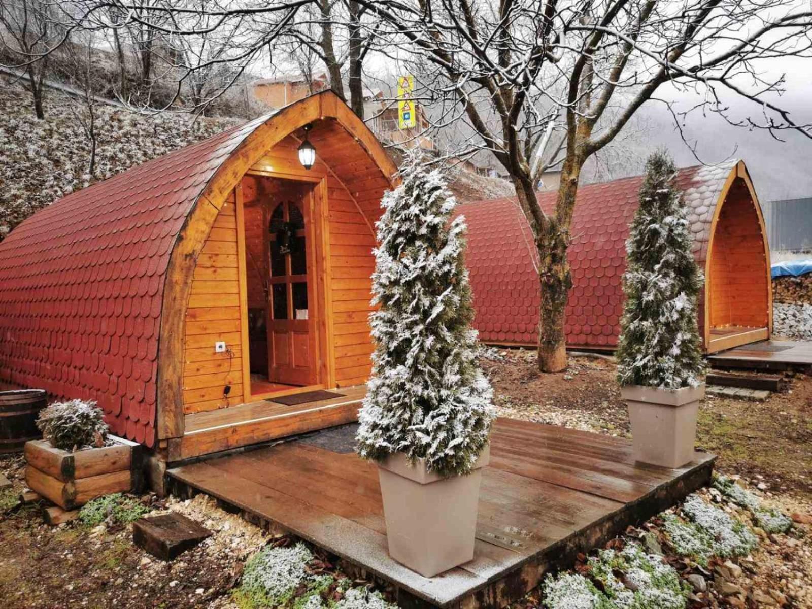Vila Jelena - Bungalov Crni Vrh Extérieur photo
